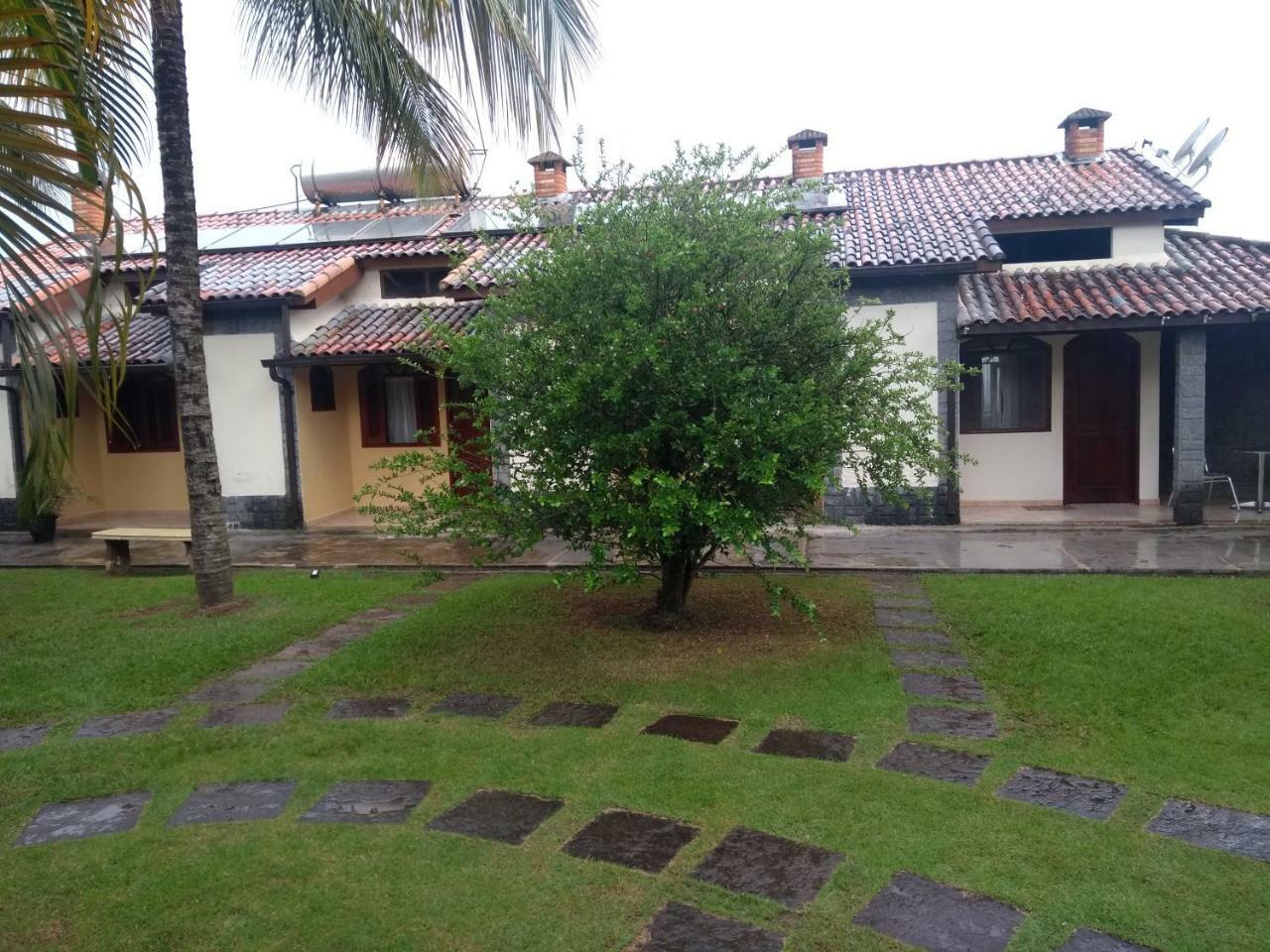 Pousada Nossa Senhora Penedo  Exterior photo A typical house in the city